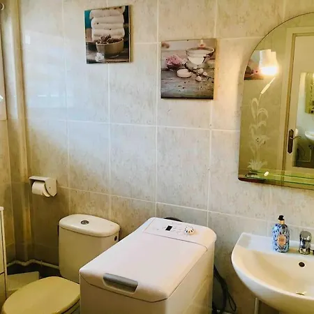 Apartment ***** Just Do It : Take My Superhost Lovin' Place